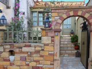 Venetis House 2